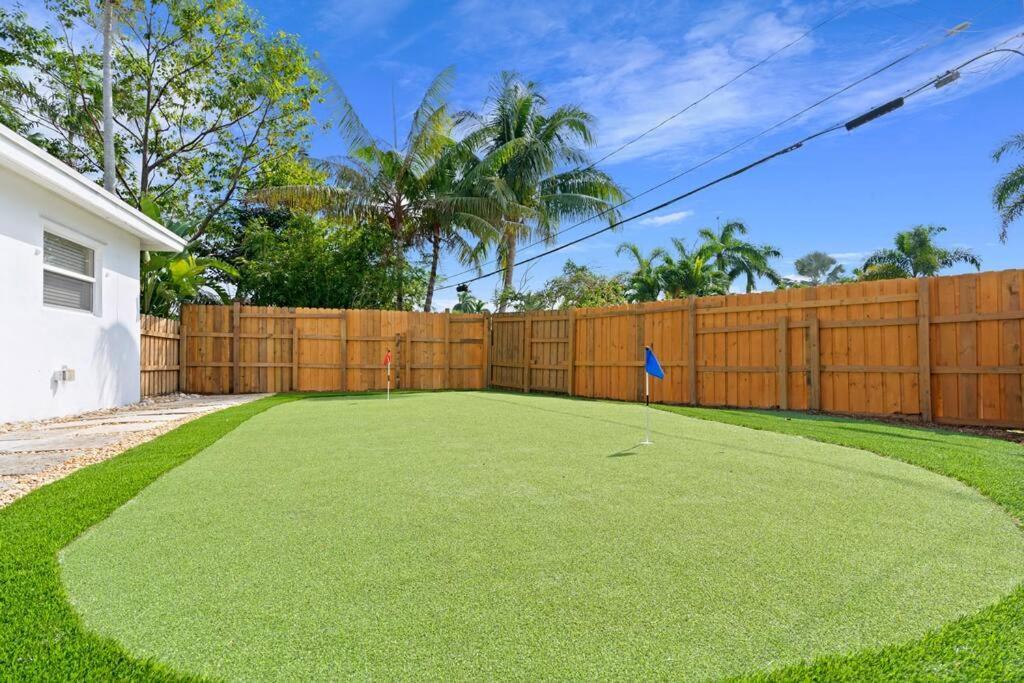 פורט לודרדייל Waterfront-Heated Pool-Mini Golf-Game Room-2Mi Beach מראה חיצוני תמונה